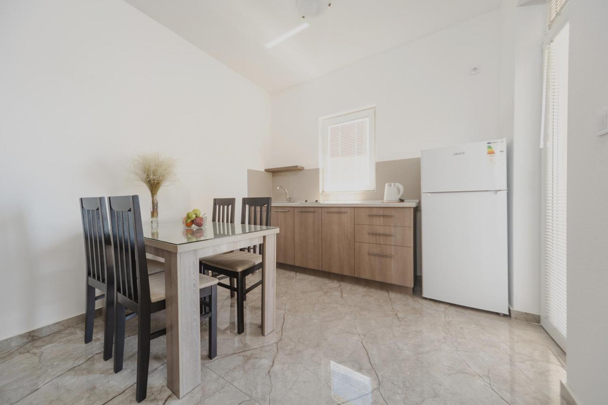 Apartmani Agape Petrovac Kültér fotó